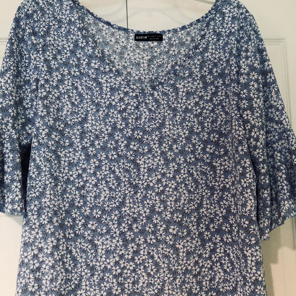 Like new Shein top